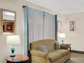 Super 8 By Wyndham Newburgh/west Point Stewart Intl Airport Newburgh